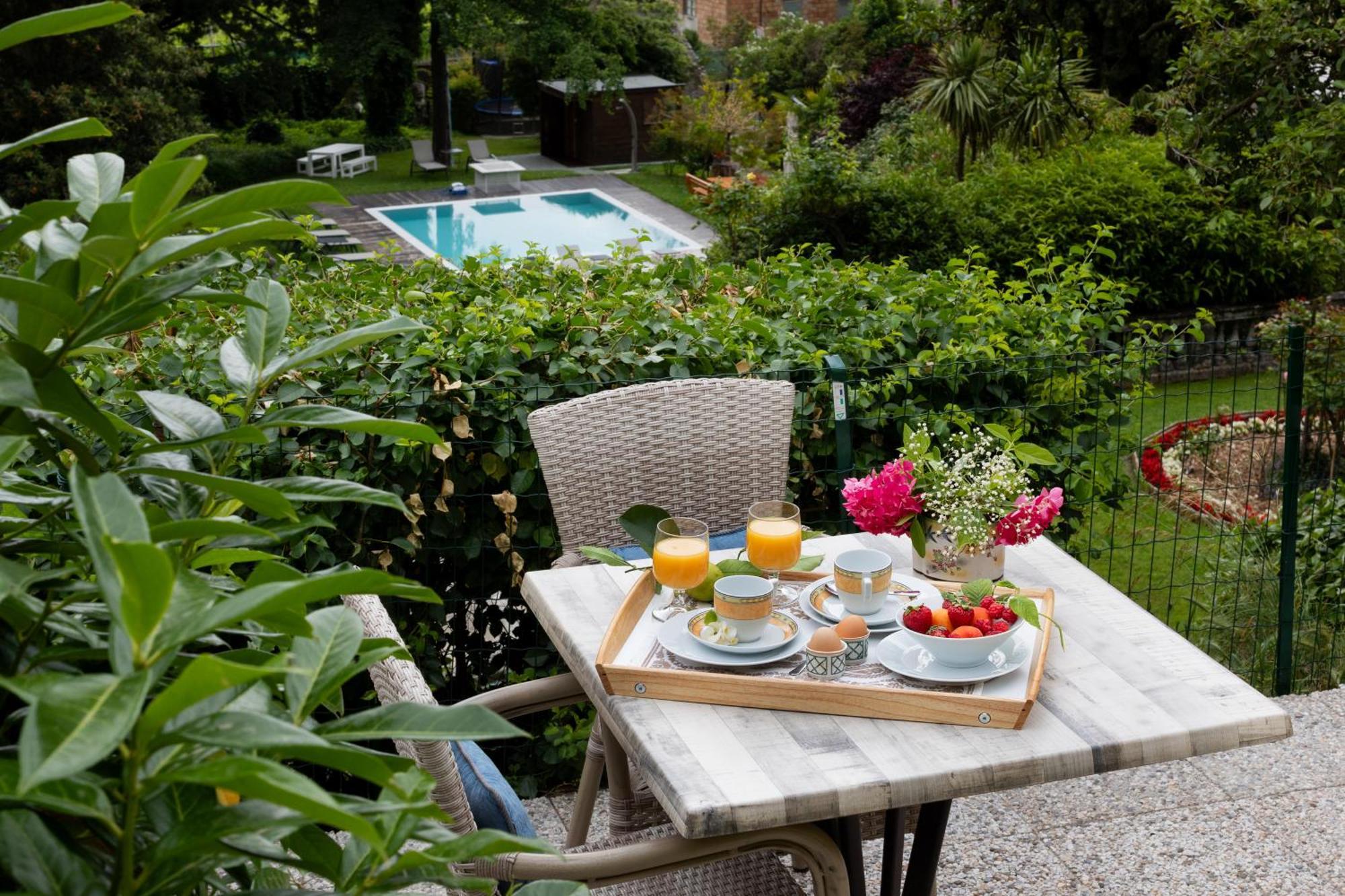 Villa Angelica Riva del Garda Szoba fotó